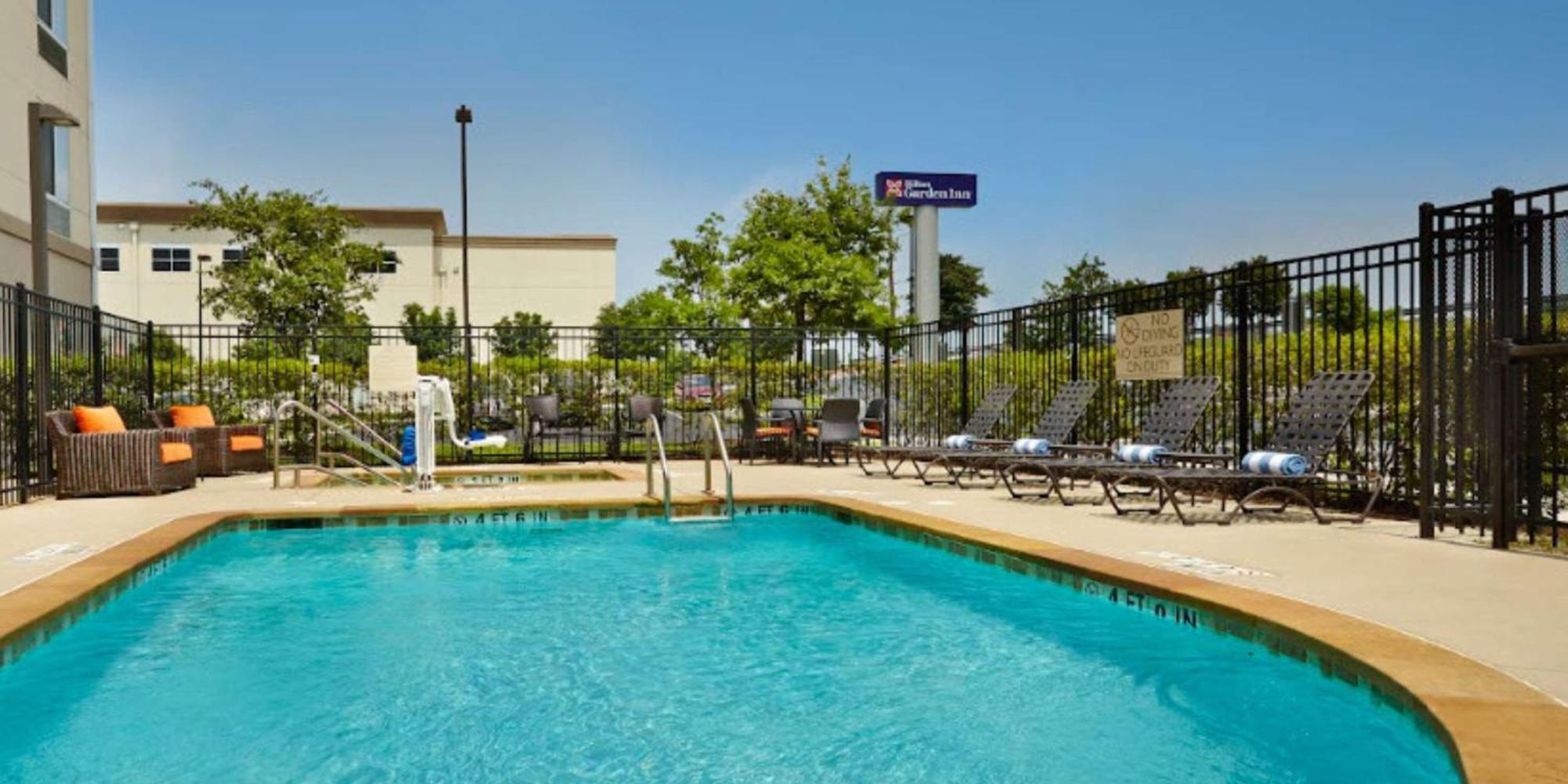 Hilton Garden Inn Austin North Exteriér fotografie